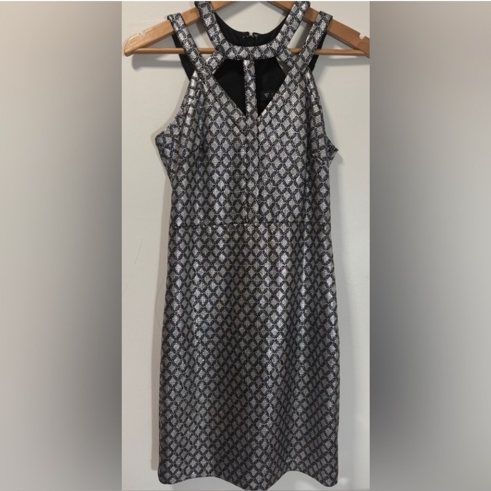 GUESS Silver & Black Halter Cocktail Dress Cutout NecklineMini Size 4 - Picture 3 of 4
